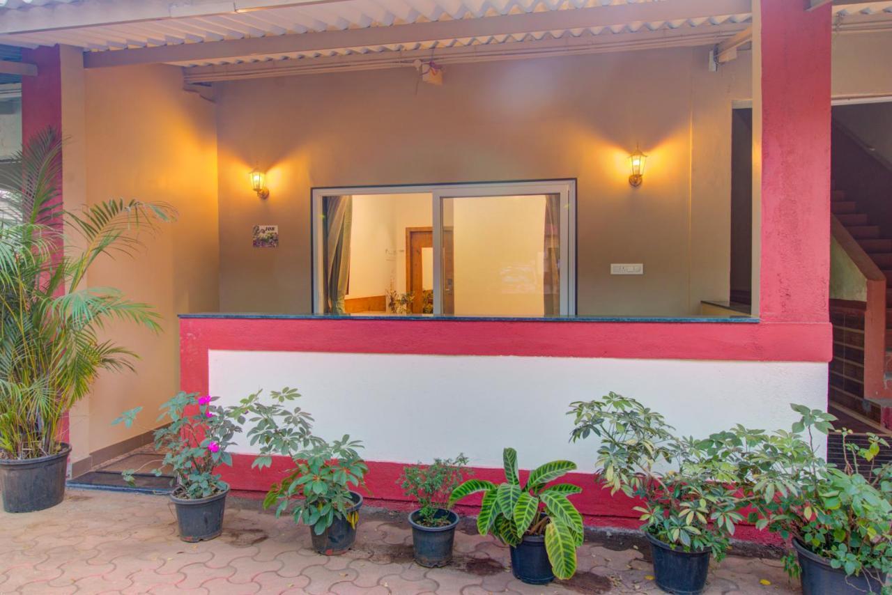 Hotel Malas Панчгани Екстериор снимка