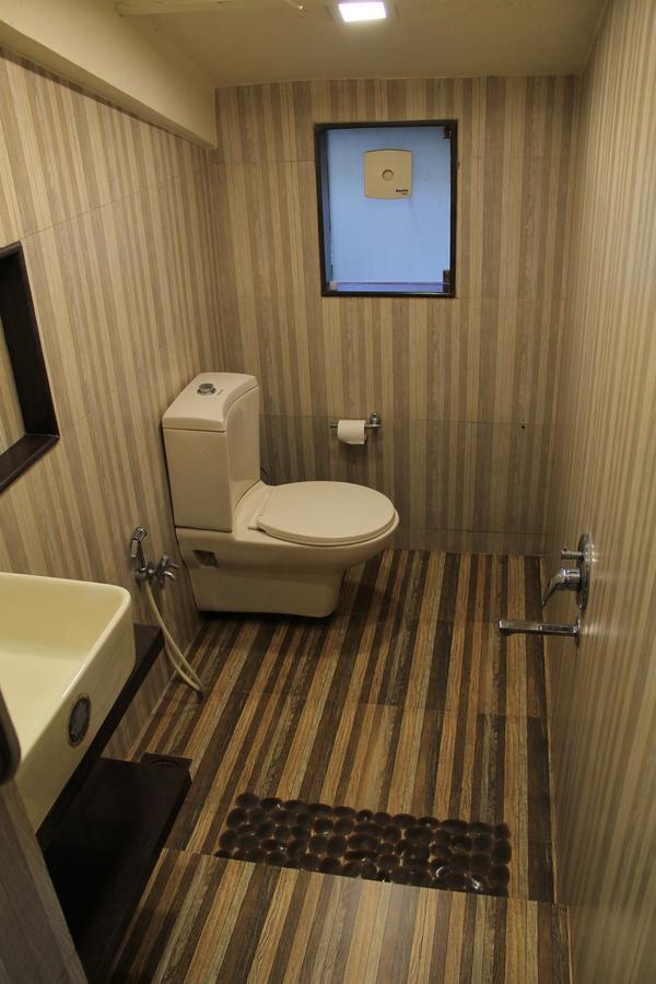 Hotel Malas Панчгани Стая снимка