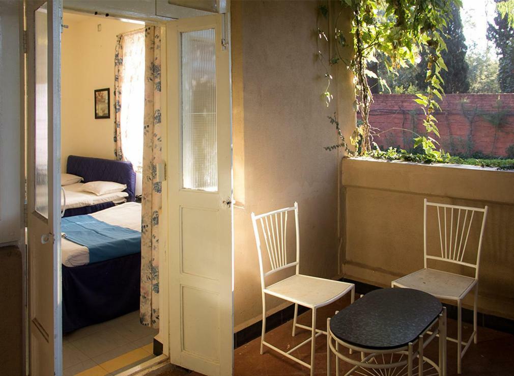 Hotel Malas Панчгани Екстериор снимка